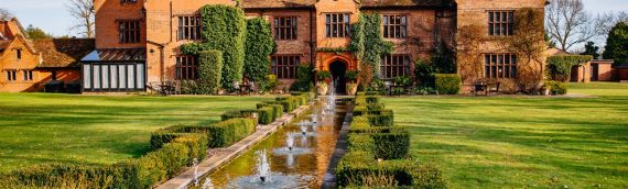 Woodhall Manor – Celebrate Without Limits
